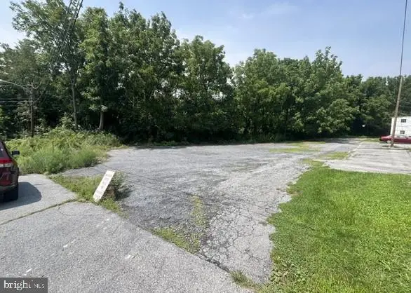 2202 Kutztown Rd, READING, PA 19605