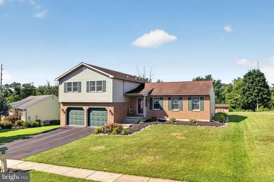 229 Sunrise Rd, Reading, PA 19606 - #2