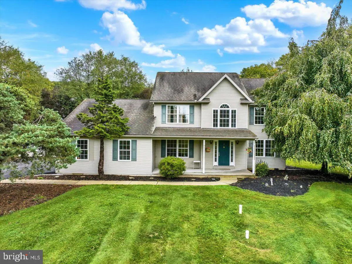 7 Ohlinger Dr, Fleetwood, PA 19522 - #1
