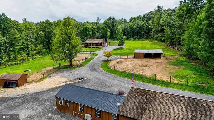 1309 Chestnut Hill Rd, Morgantown, PA 19543 - #2
