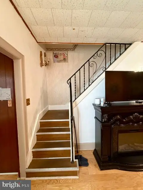 240 S 13th St, Reading, PA 19602 - #2