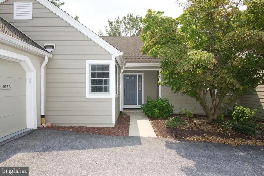 1956 Meadow Ln, Wyomissing, PA 19610 - #2