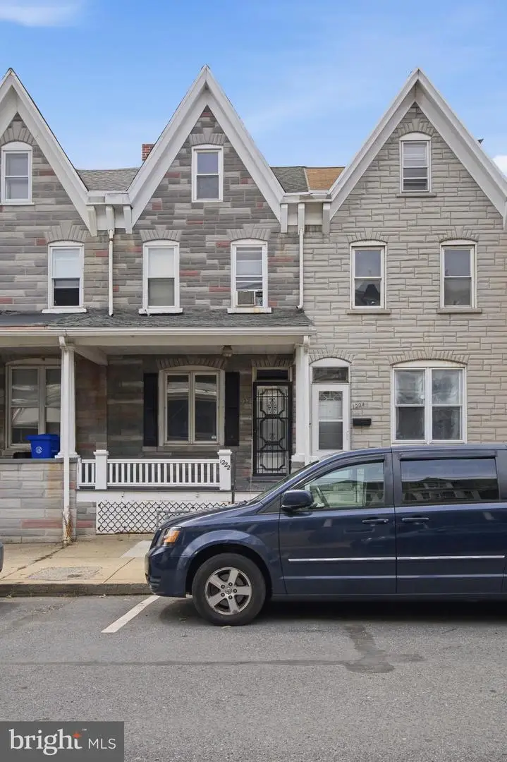 1222 Mulberry St, Reading, PA 19604 - #2