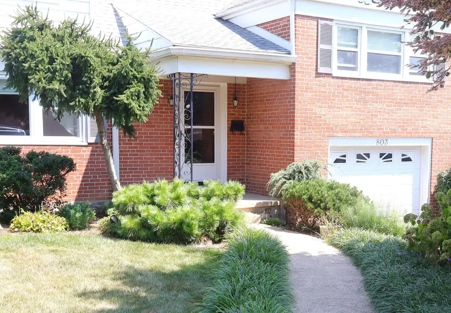 803 Jerome Pl, Reading, PA 19609 - #2