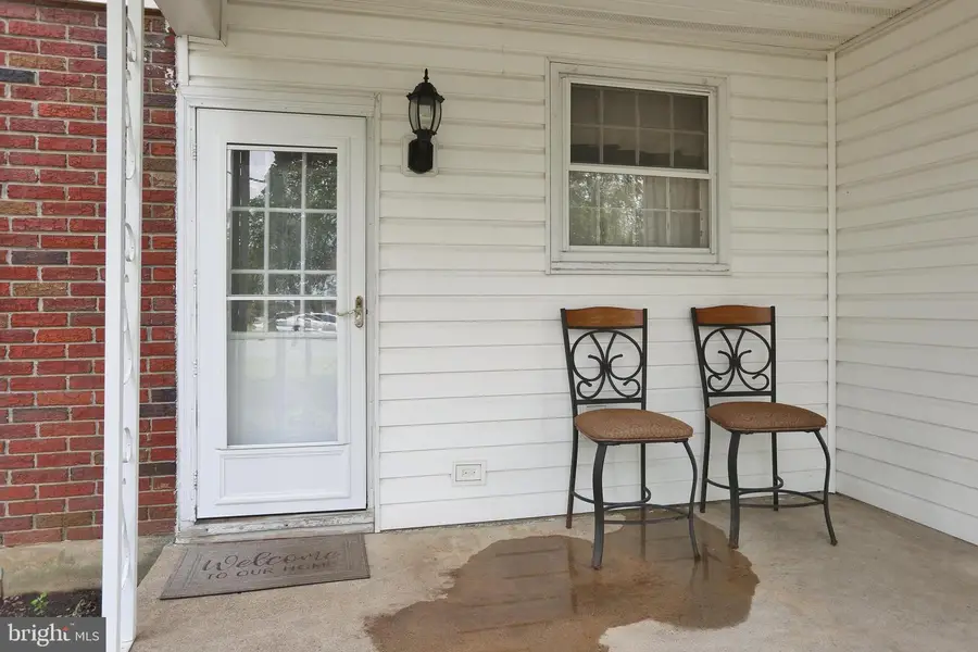 3724 Stoudts Ferry Bridge Rd, Reading, PA 19605 - #2