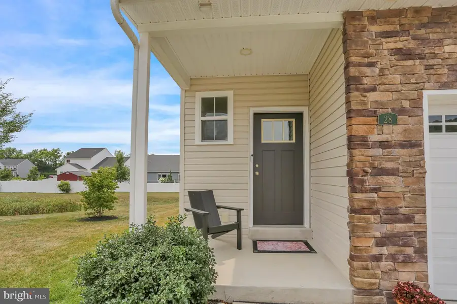 28 Hubbardton Ct, Sinking Spring, PA 19608 - #2