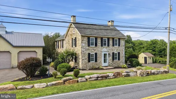 435 Huffs Church Rd, ALBURTIS, PA 18011
