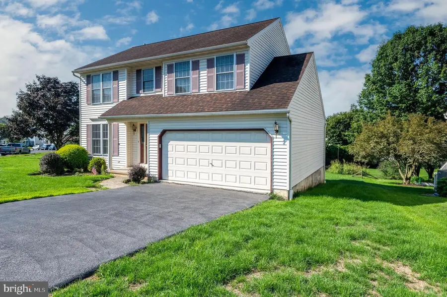 1026 Christina Dr, Leesport, PA 19533 - #2