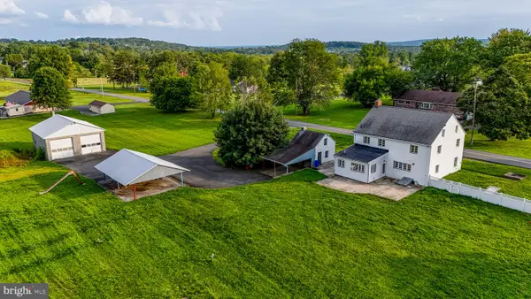 725 Evans Rd, POTTSTOWN, PA 19464