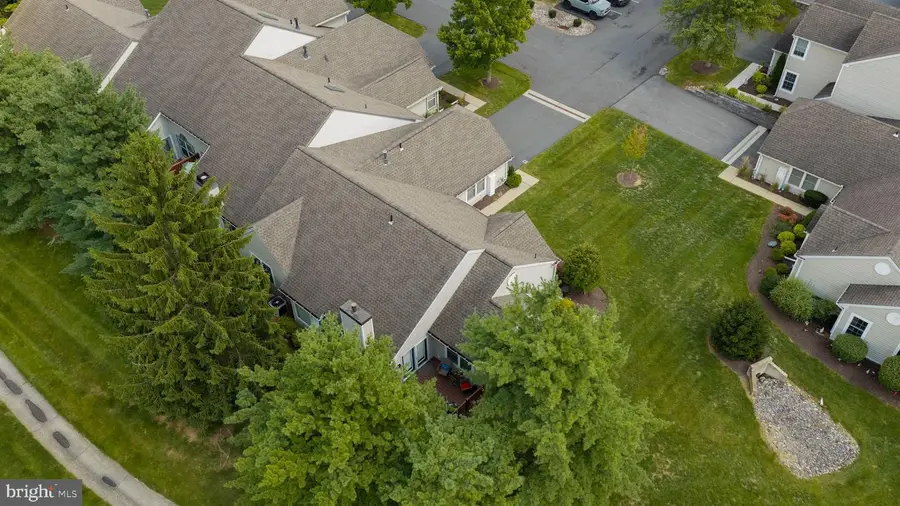 141 Hawthorne Ct, Wyomissing, PA 19610 - #3