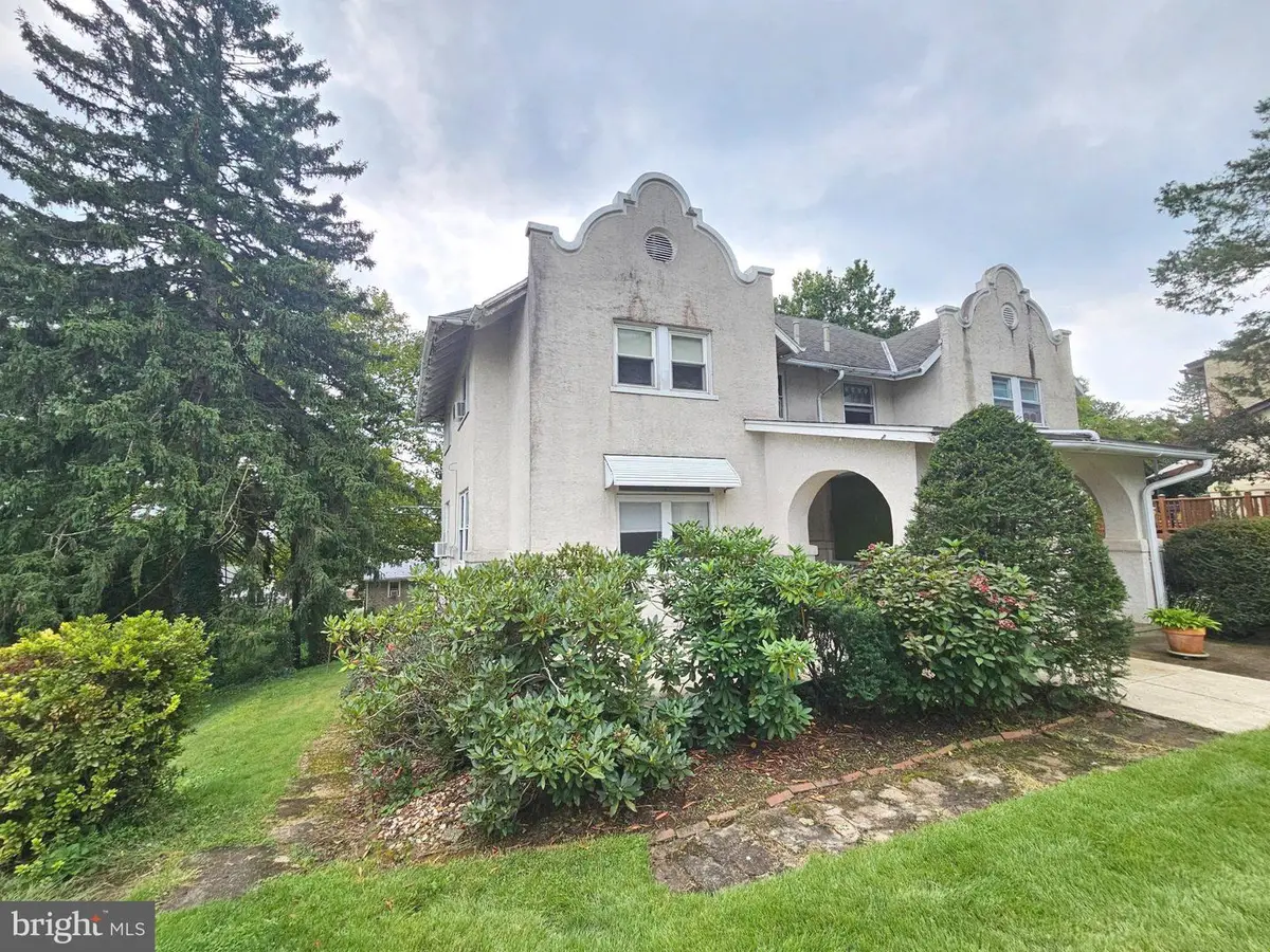507 N 25th St, Reading, PA 19606 - #1