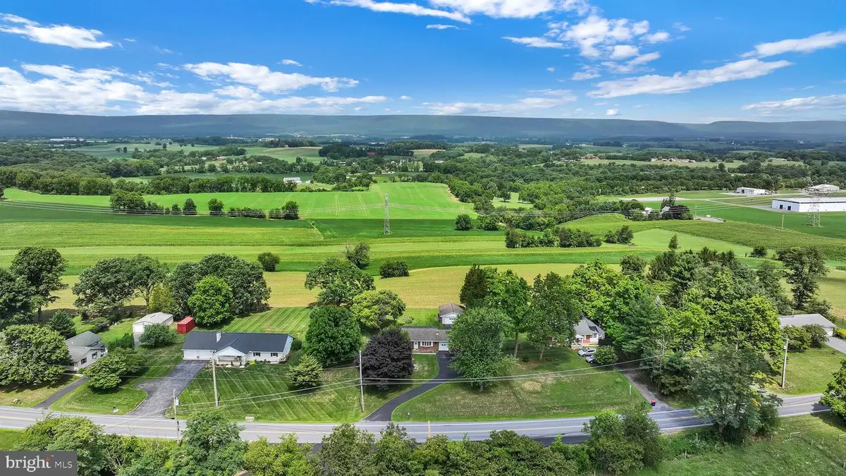 595 New Schaefferstown Rd, Bernville, PA 19506 - #1