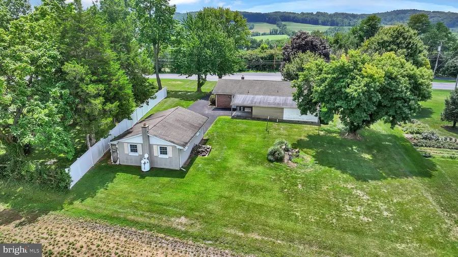 595 New Schaefferstown Rd, Bernville, PA 19506 - #3