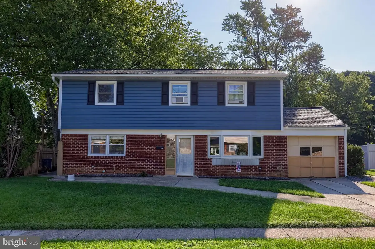 105 Radcliffe, Reading, PA 19609 - #1