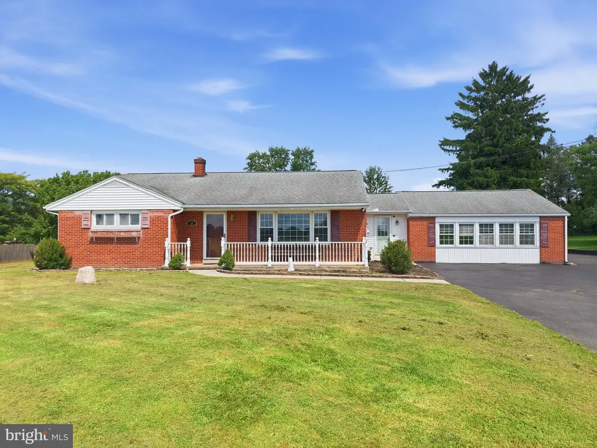 19 Dairy Ln, Barto, PA 19504 - #1