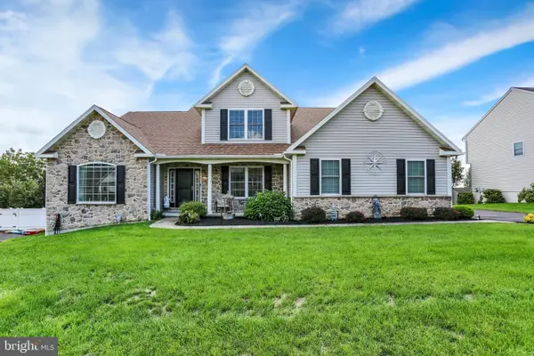 676 Seem Dr, KUTZTOWN, PA 19530