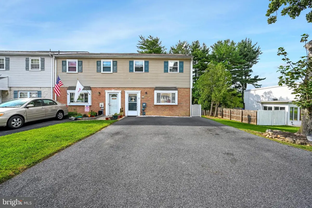 1055 Deer Run, Reading, PA 19606 - #1