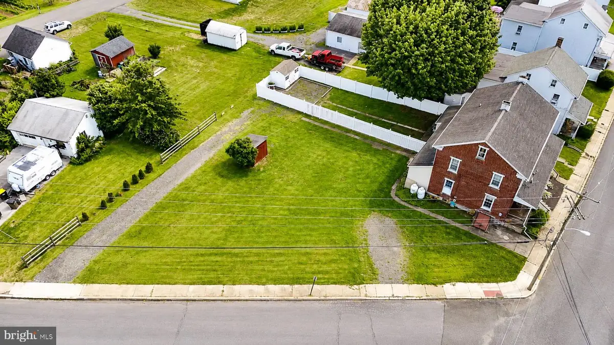 125 E Chestnut St, Bechtelsville, PA 19505 - #1