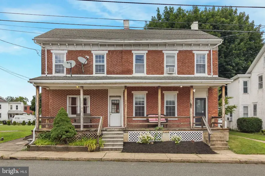 125 E Chestnut St, Bechtelsville, PA 19505 - #2
