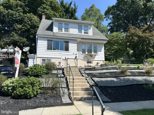 37 Park Rd., READING, PA 19609