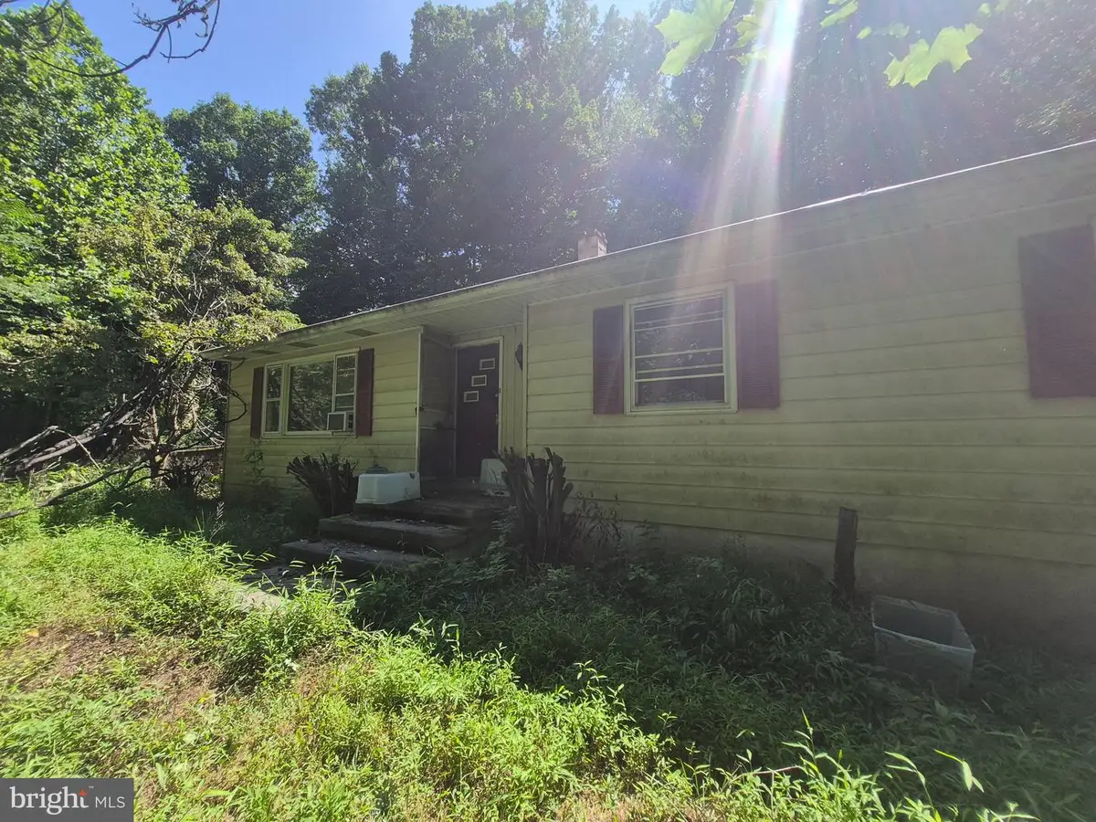 570 Mullen Hollow Rd, Birdsboro, PA 19508 - #1