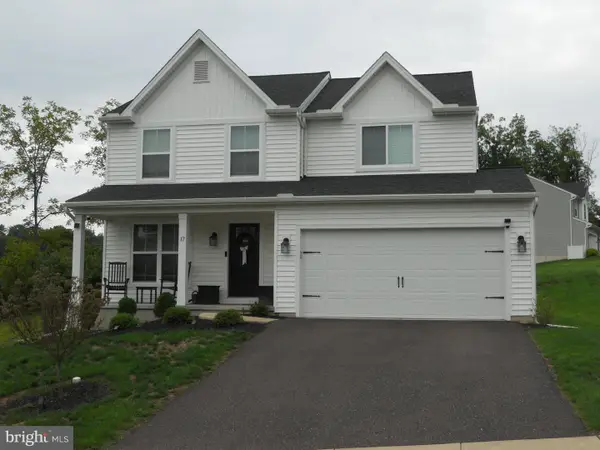 17 Crooked Ct, READING, PA 19606