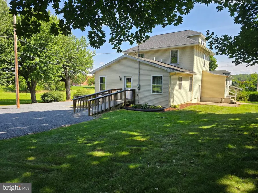 26 Clayton Ave, Hamburg, PA 19526 - #2