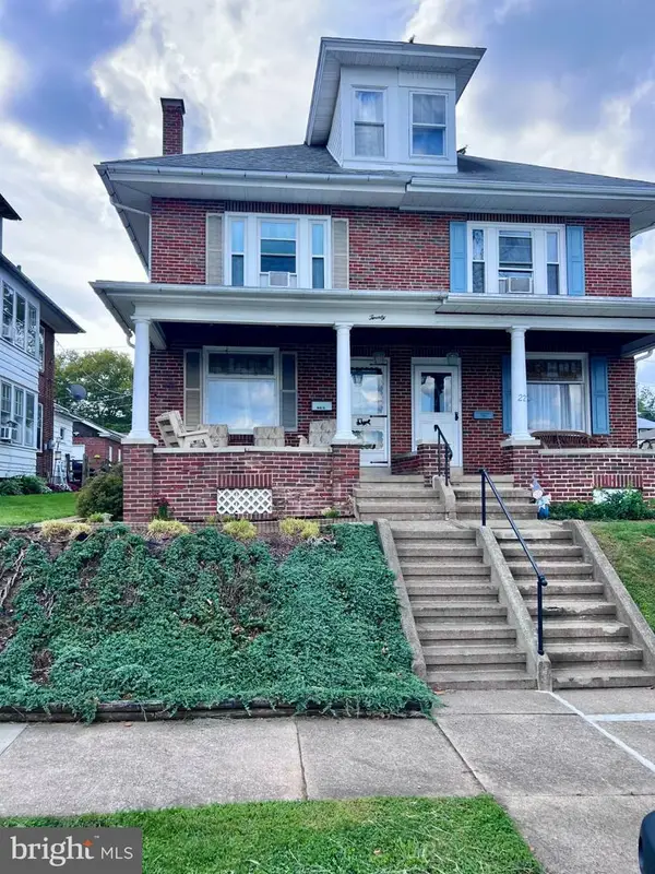20 Intervilla Ave, READING, PA 19609