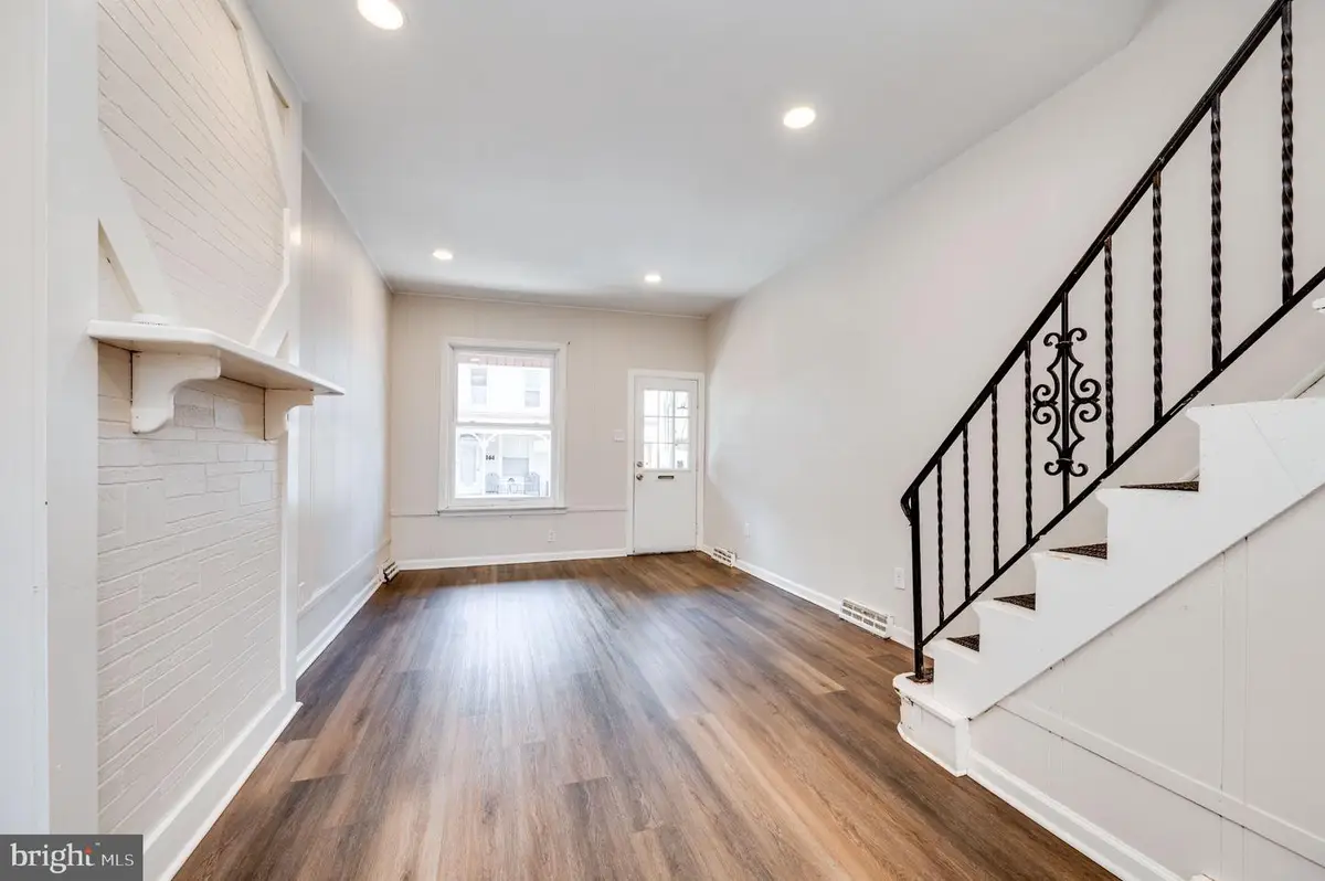 1143 Locust St, Reading, PA 19604 - #1