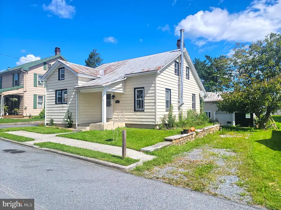 26 N 4th St, Shartlesville, PA 19554 - #2