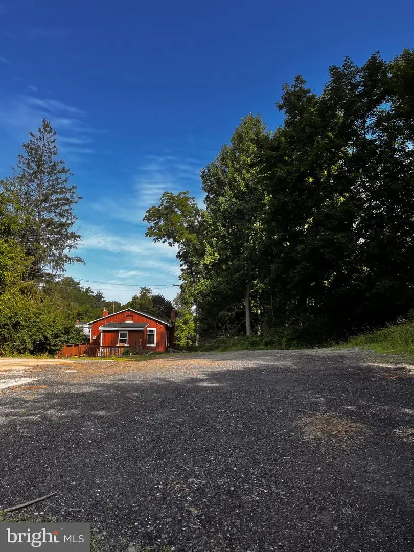 409 Church Rd, Mohnton, PA 19540 - #2
