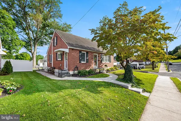 124 S Jefferson St, BOYERTOWN, PA 19512