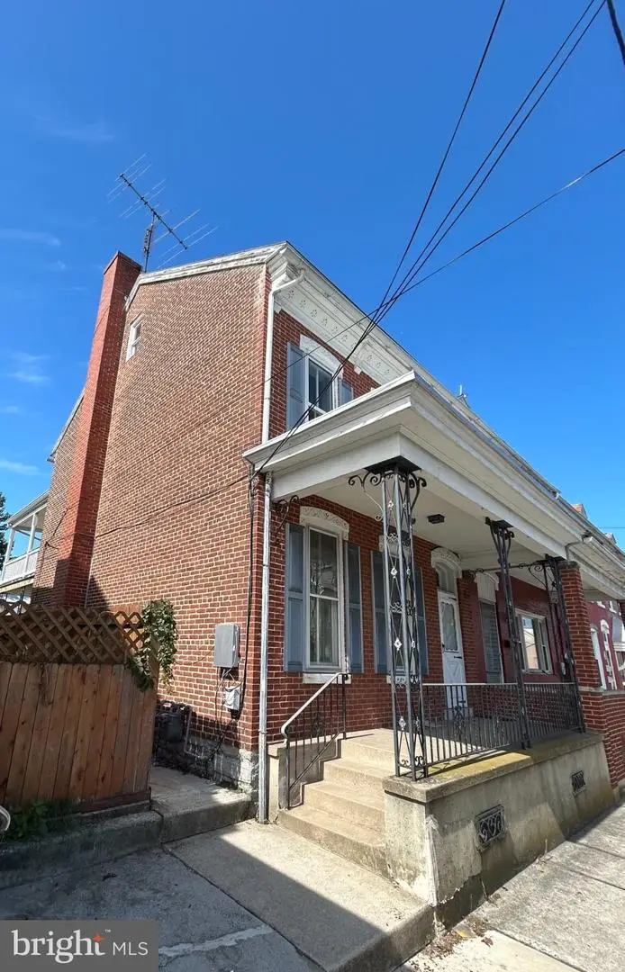 71 Noble St, Kutztown, PA 19530 - #3