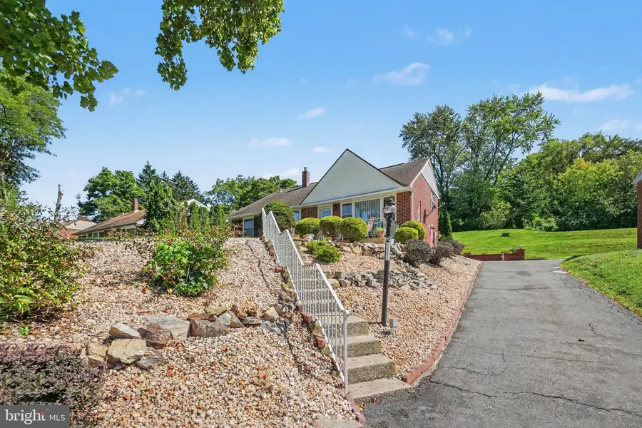 2309 Hampden Blvd, Reading, PA 19604 - #2