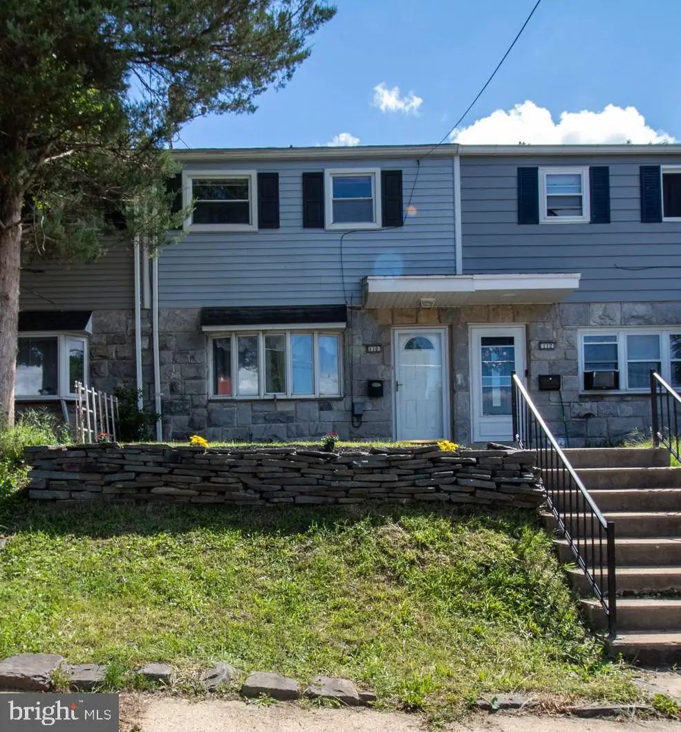 110 W Jackson St, Fleetwood, PA 19522 - #1