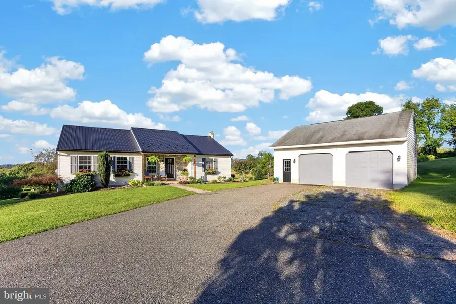 40 Schultz Rd, East Greenville, PA 18041 - #3