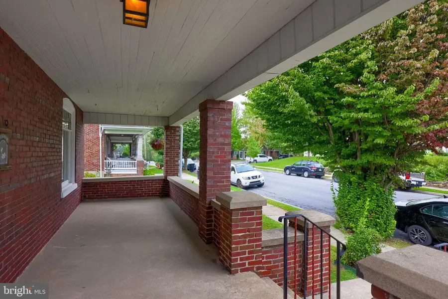 310 N State St, Shillington, PA 19607 - #3