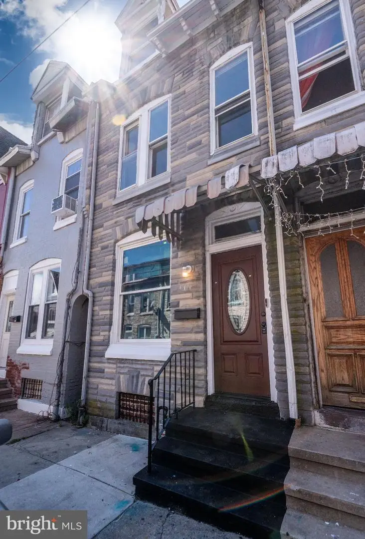 414 Rosenthal St, Reading, PA 19601 - #1