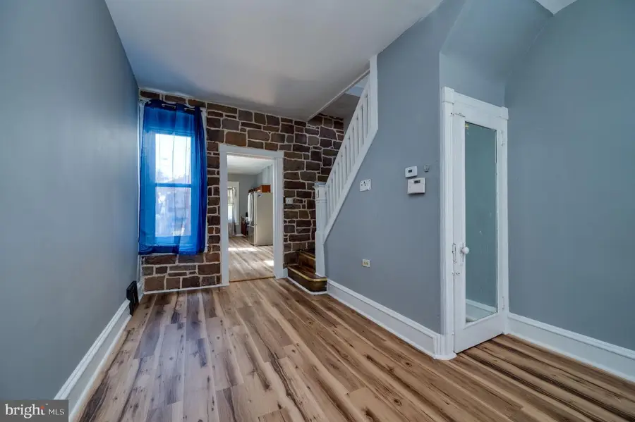 414 Rosenthal St, Reading, PA 19601 - #3