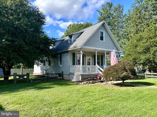 387 Mountain View Rd, READING, PA 19607