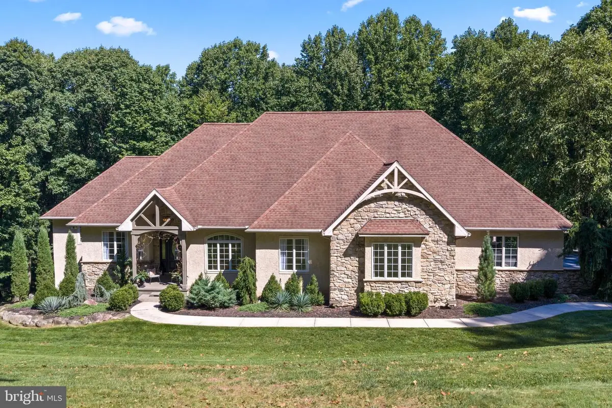 8 Bordeaux Dr, Mohnton, PA 19540 - #1