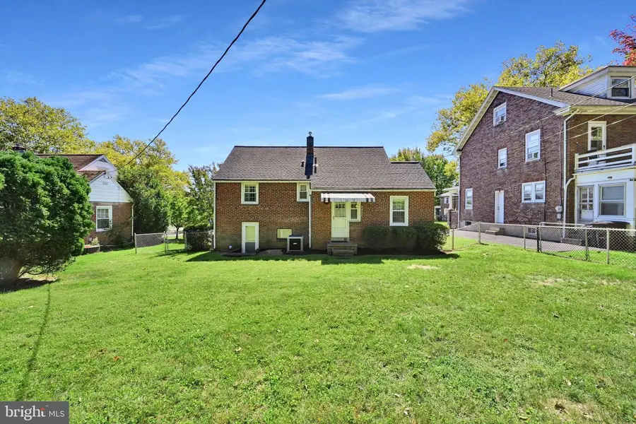 605 Meade Ter, Reading, PA 19607 - #3