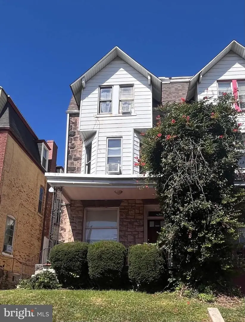 109 Douglass St, Reading, PA 19601 - #1