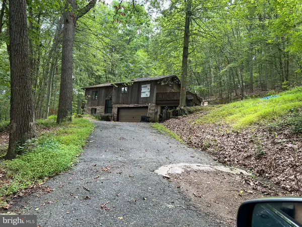 233 Club Road, OLEY, PA 19547