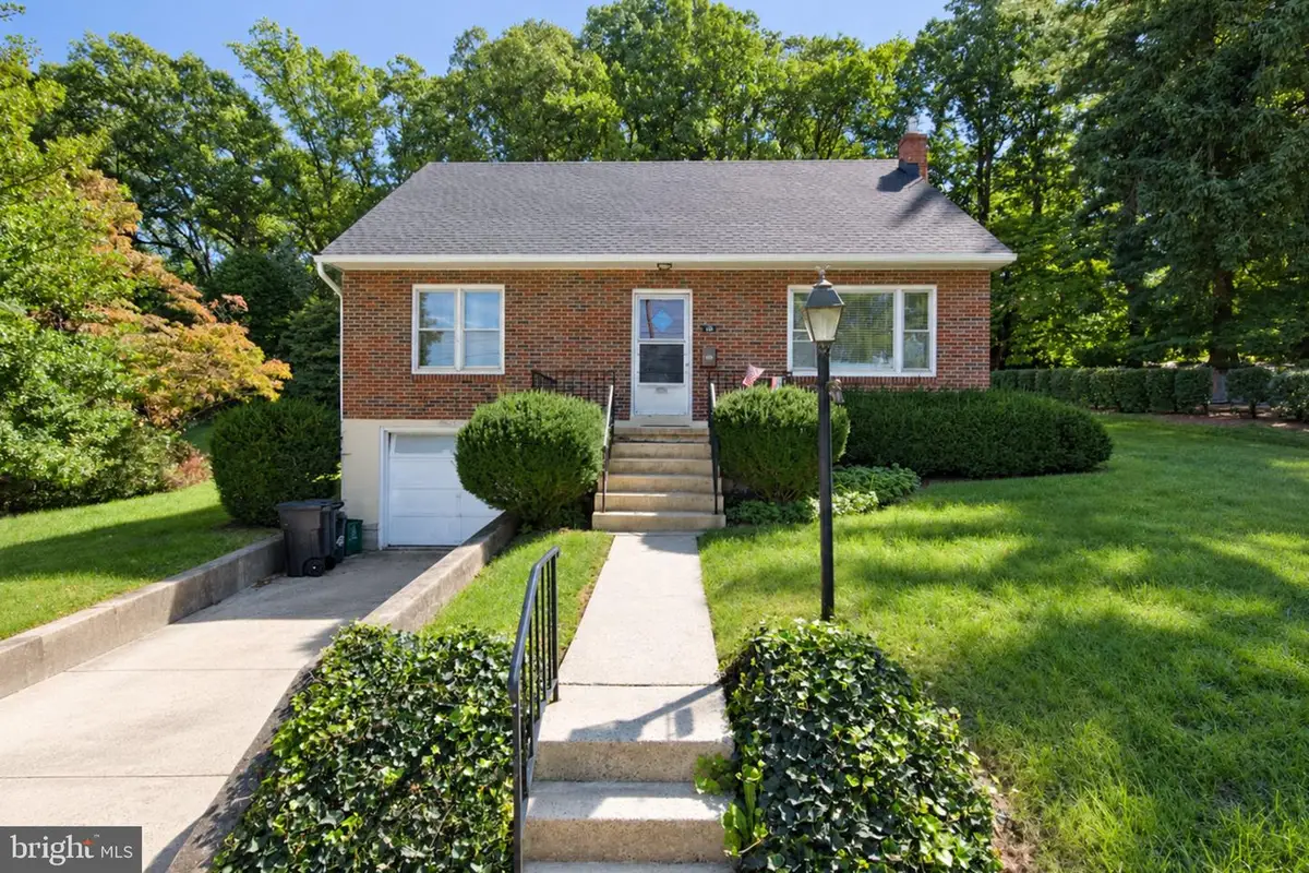 115 Woodland Rd, Reading, PA 19610 - #1