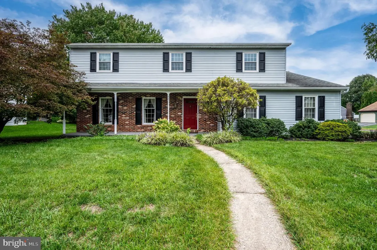 820 Apple Dr, Wyomissing, PA 19610 - #1
