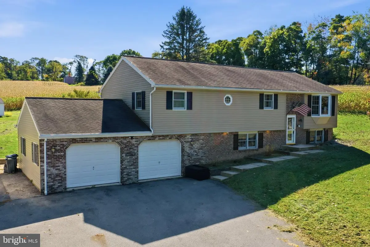 36 Hertzog School Rd, Mertztown, PA 19539 - #1