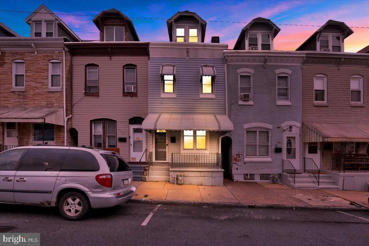 622 N 12th St, Reading, PA 19604 - #1