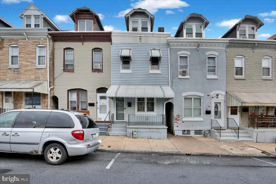622 N 12th St, Reading, PA 19604 - #2