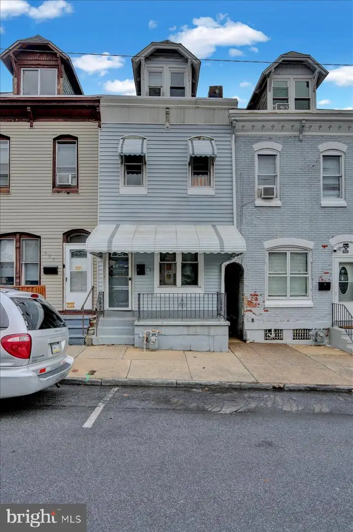 622 N 12th St, Reading, PA 19604 - #3